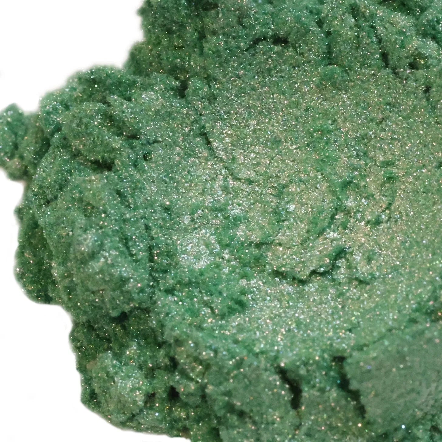 Frosted Fern Green Mica: shimmering emerald glittery powder with crumbly texture