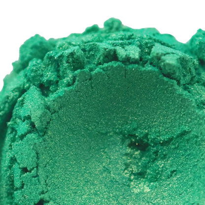 High Society Mica Powder in Regal Gold Green