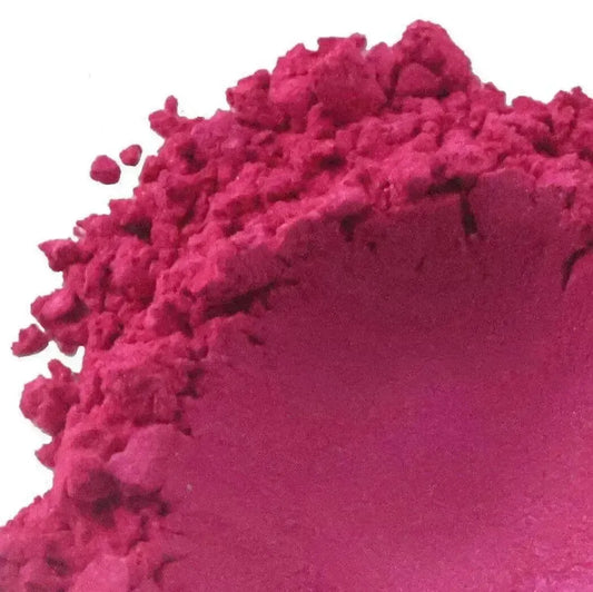Queen of Hearts Mica in vibrant rosy-crimson shade, perfect for adding bold color to your crafts.