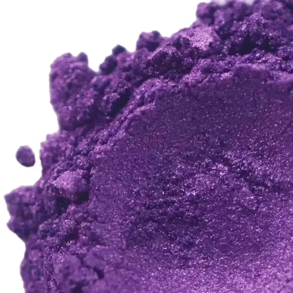 Northern Lights Purple Mica: vibrant shimmering glittery purple powder